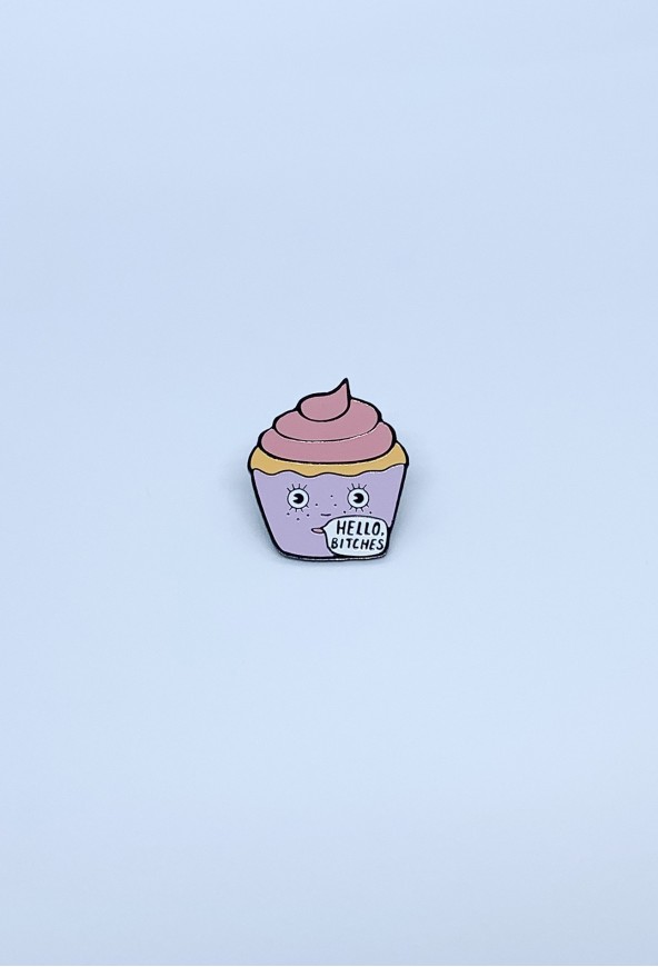 CUPCAKE ENAMEL PIN