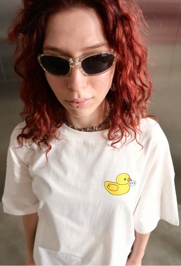 OVERSIZED БЛЯDUCK T-SHIRT