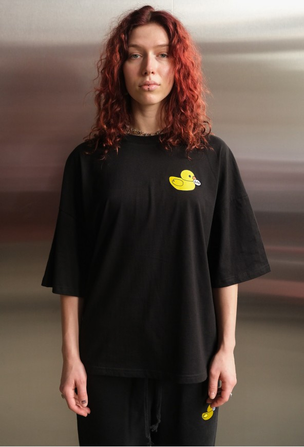 OVERSIZED БЛЯDUCK T-SHIRT